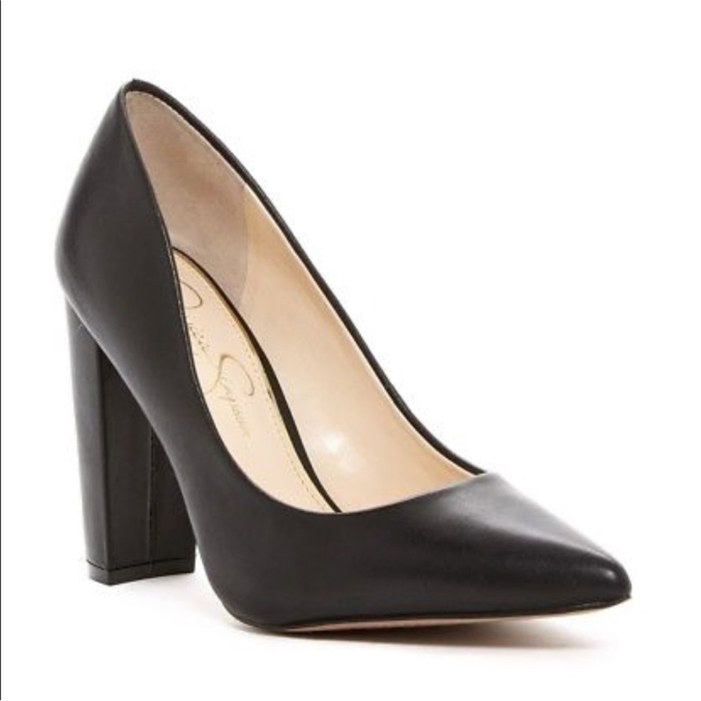 Jessica Simpson Tolli pumps